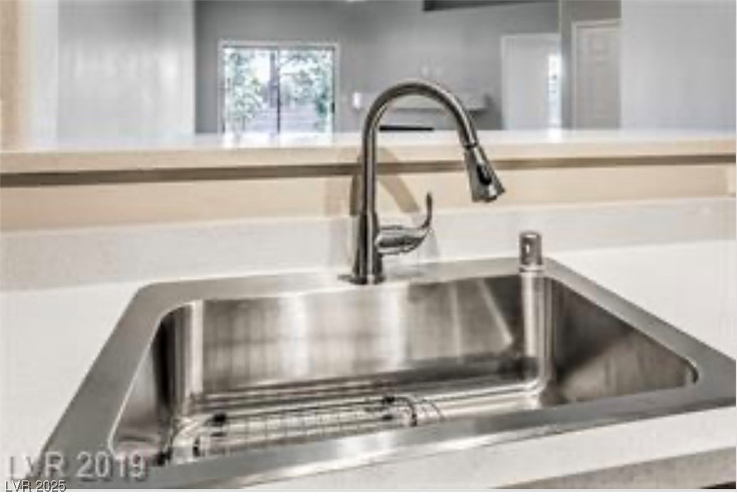 390 Rosado Springs Street Henderson NV 89014