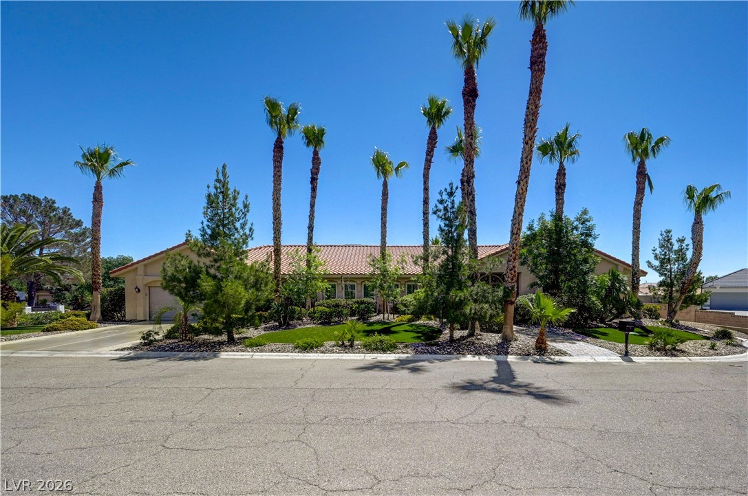 7441 Darby Avenue Las Vegas NV 89117