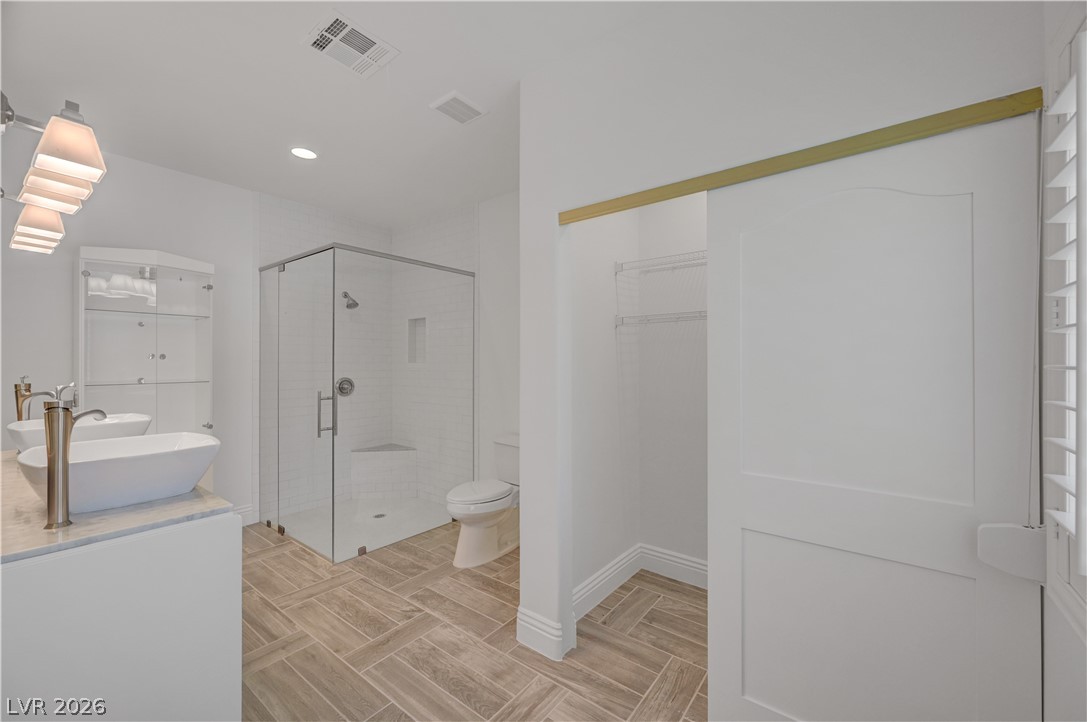 7441 Darby Avenue Las Vegas NV 89117