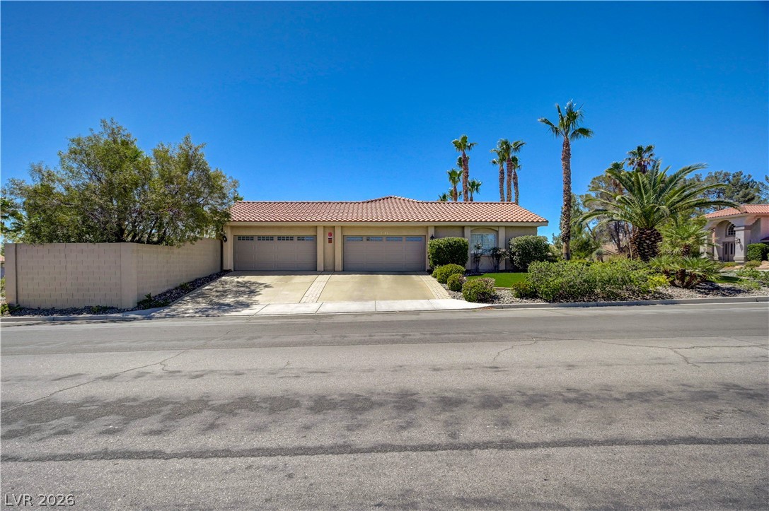 7441 Darby Avenue Las Vegas NV 89117