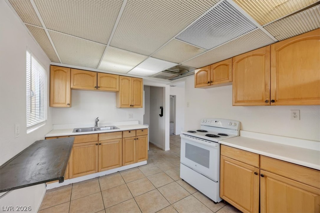 120 West Victory Road Henderson NV 89015