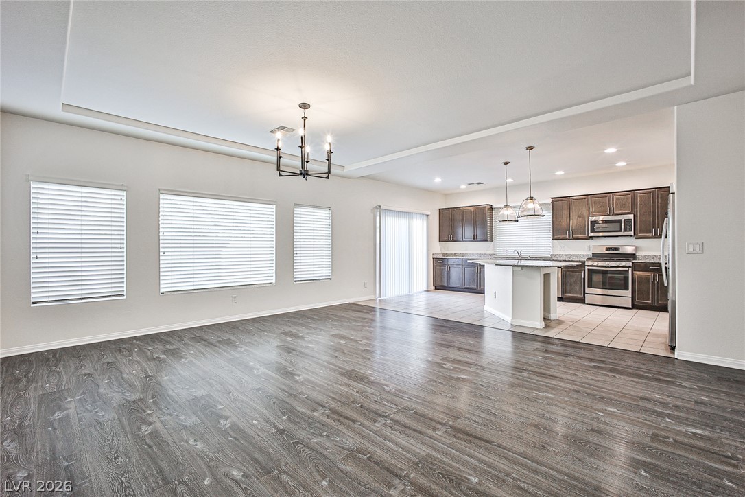 6532 Foley Estate Avenue Las Vegas NV 89118