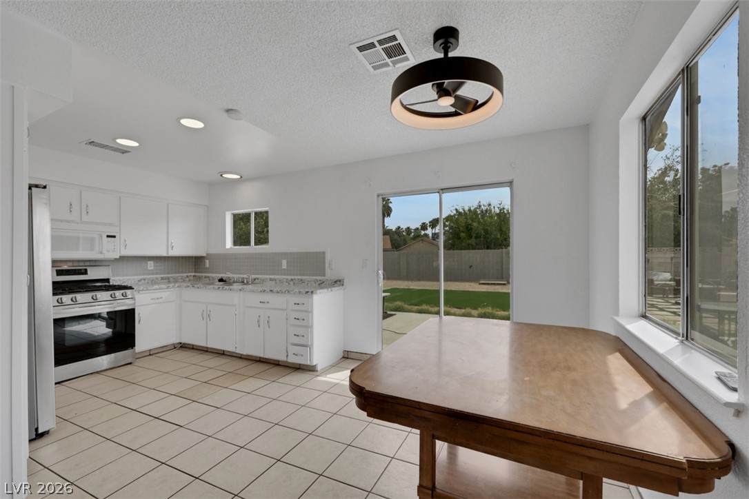 45 Sabino Circle Las Vegas NV 89110