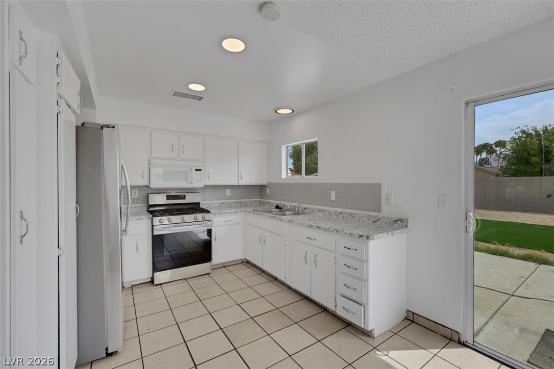 45 Sabino Circle Las Vegas NV 89110