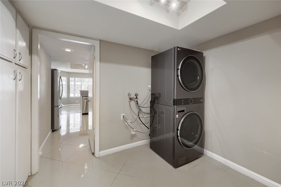 6709 Evanston Avenue Las Vegas NV 89108