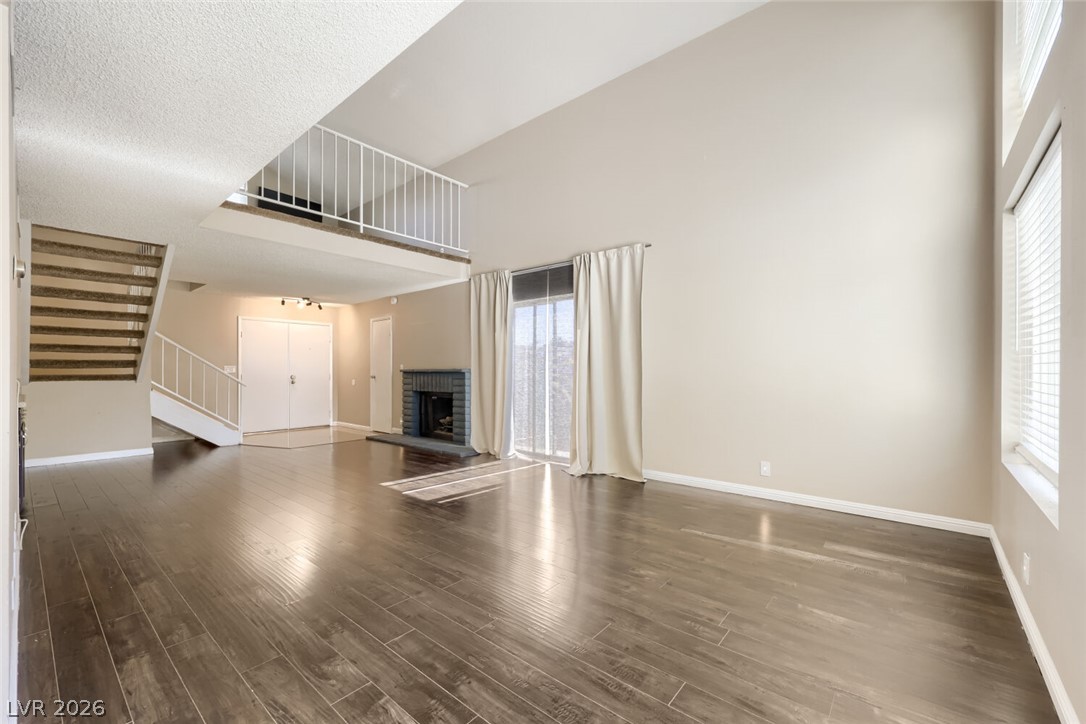 6709 Evanston Avenue Las Vegas NV 89108
