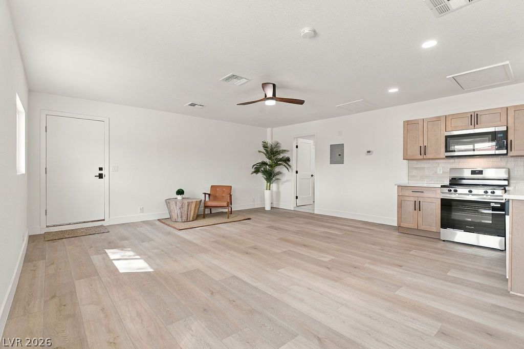 6520 Coley Avenue Las Vegas NV 89146