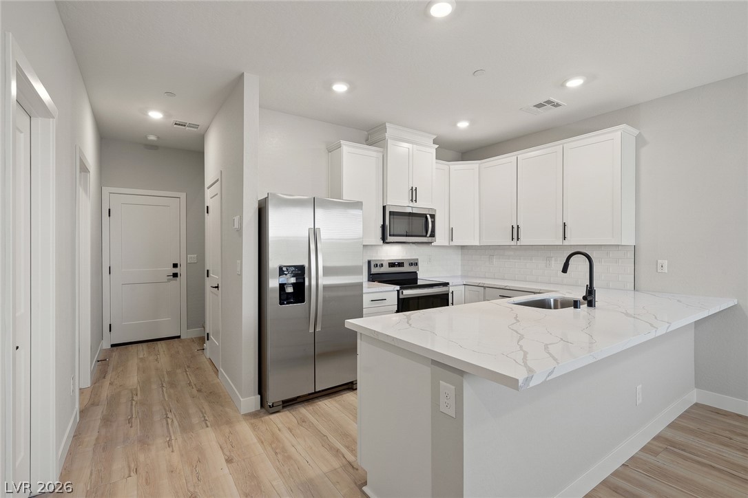 8332 Weidler Street Las Vegas NV 89166