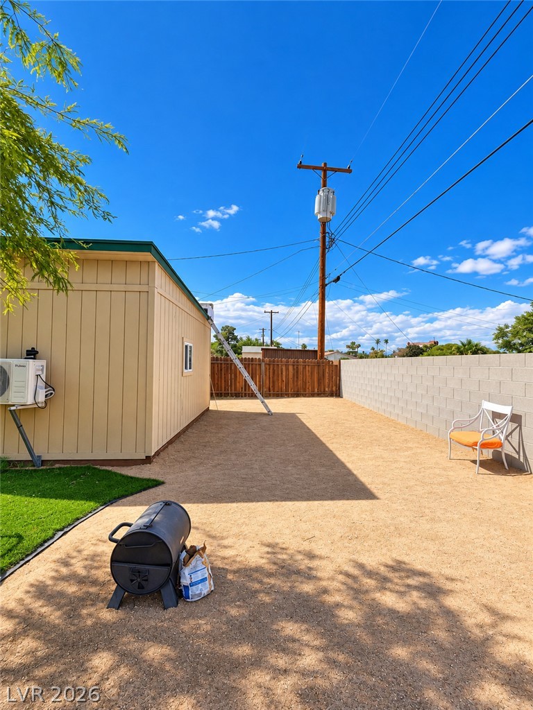 4404 Avondale Avenue Las Vegas NV 89121