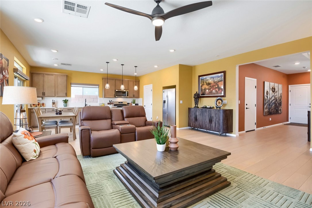 10414 Arbor Ridge Street Las Vegas NV 89141