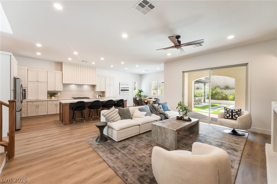363 Molinetto Street Las Vegas NV 89138