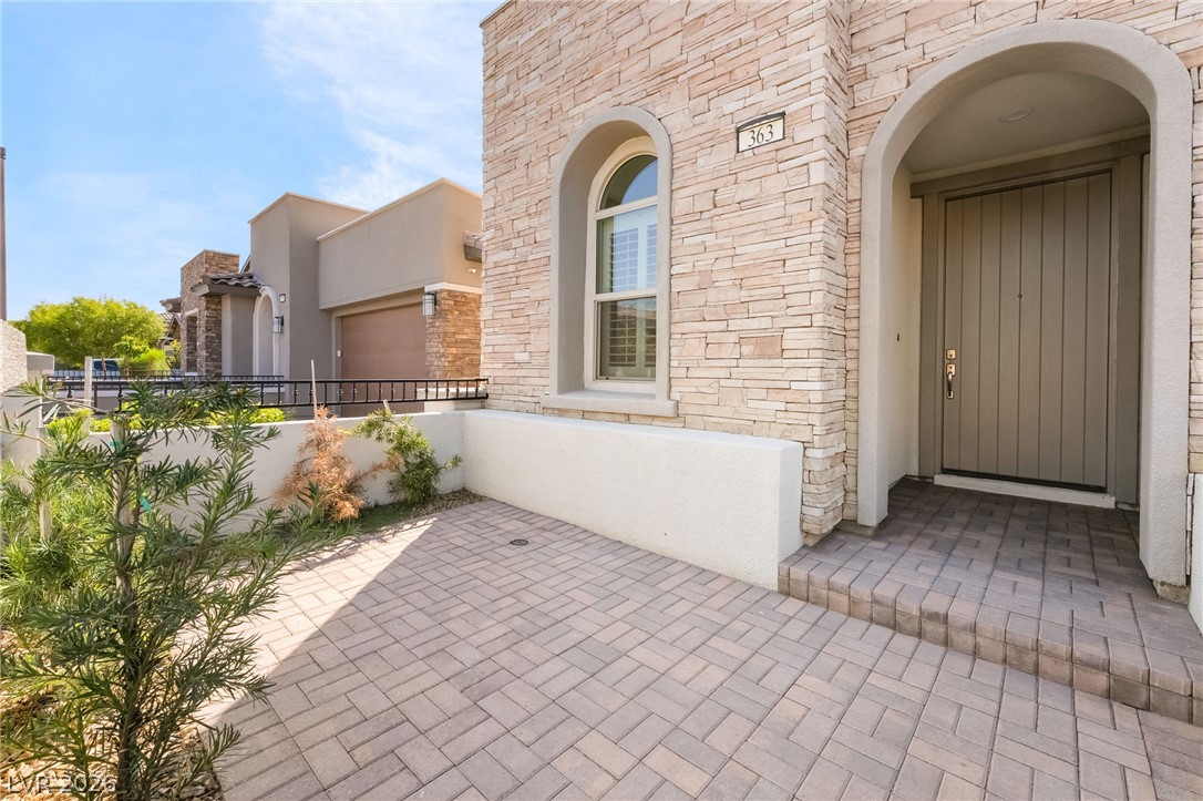363 Molinetto Street Las Vegas NV 89138