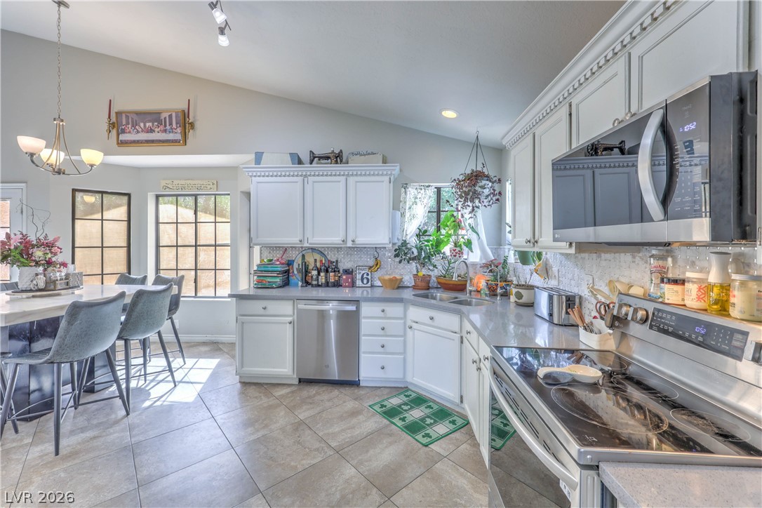 912 Primrose Lane Henderson NV 89011