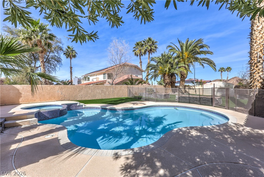 912 Primrose Lane Henderson NV 89011