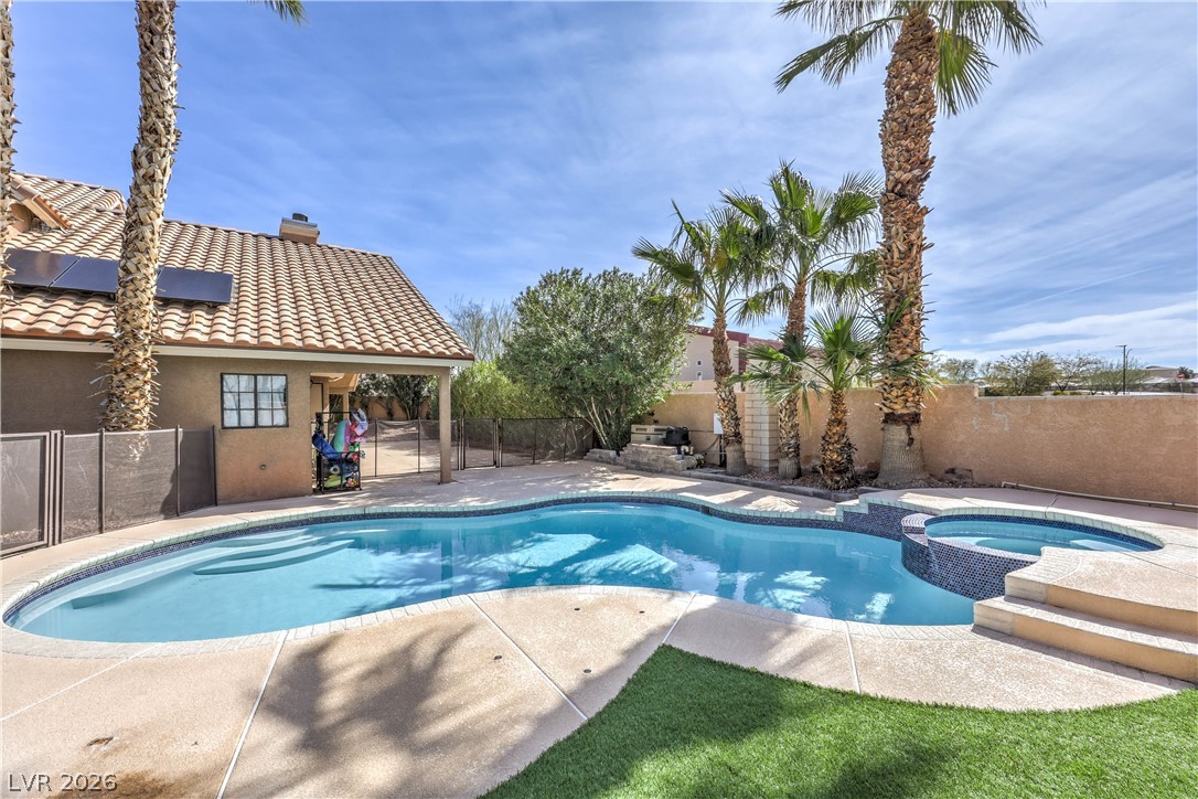 912 Primrose Lane Henderson NV 89011