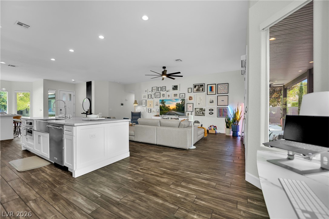 1617 Sun Ridge Drive Las Vegas NV 89117
