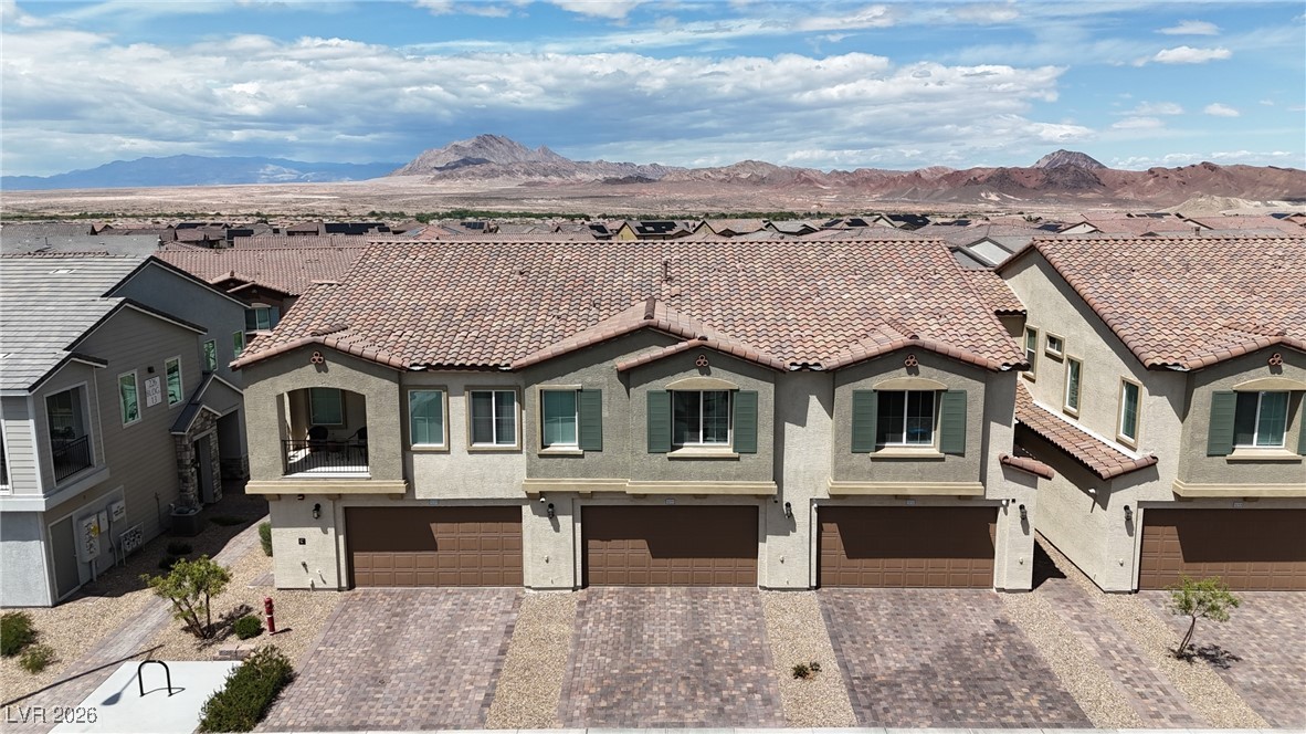 236 Callen Falls Avenue 1211 Henderson NV 89011