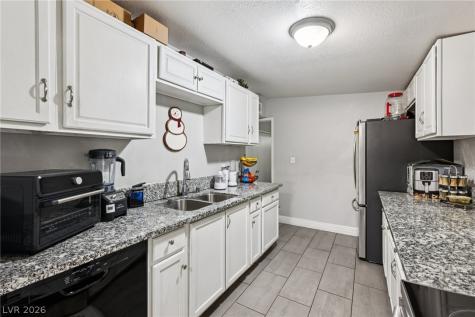 5061 Hallet Drive Las Vegas NV 89122
