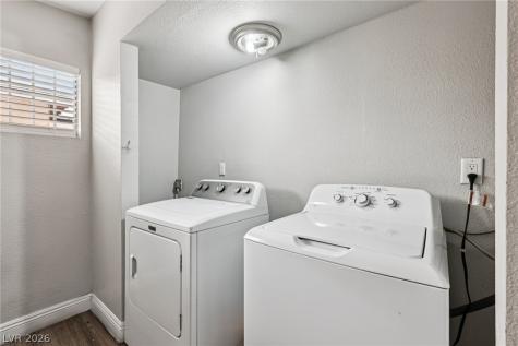 5061 Hallet Drive Las Vegas NV 89122