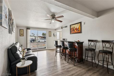 5061 Hallet Drive Las Vegas NV 89122