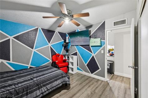 5061 Hallet Drive Las Vegas NV 89122