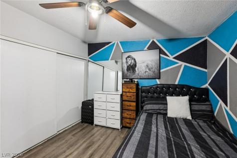 5061 Hallet Drive Las Vegas NV 89122
