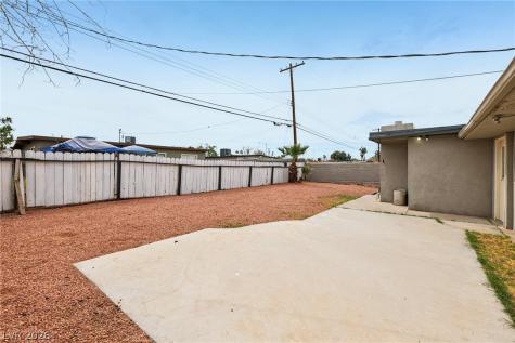 5061 Hallet Drive Las Vegas NV 89122