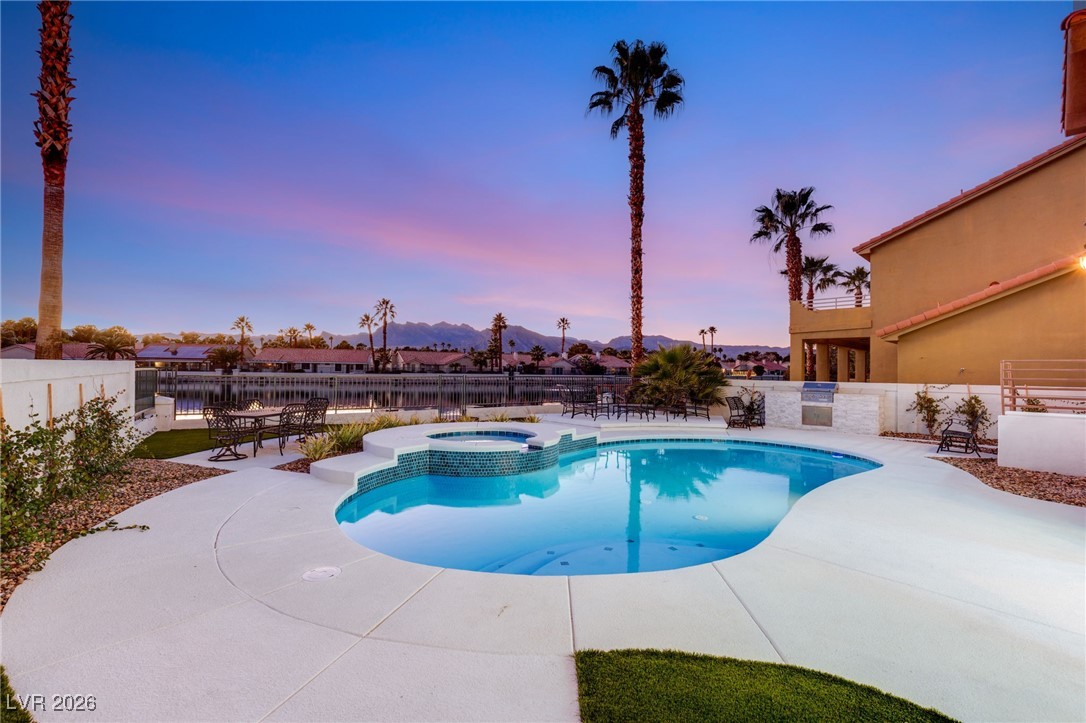2493 Sun Reef Road Las Vegas NV 89128