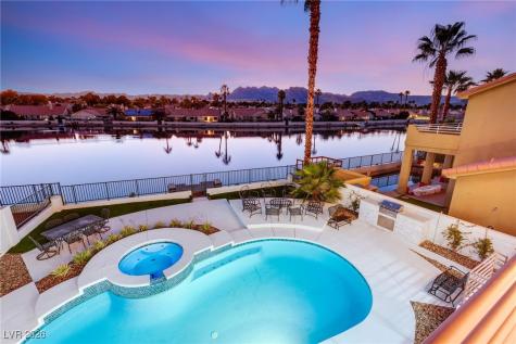 2493 Sun Reef Road Las Vegas NV 89128