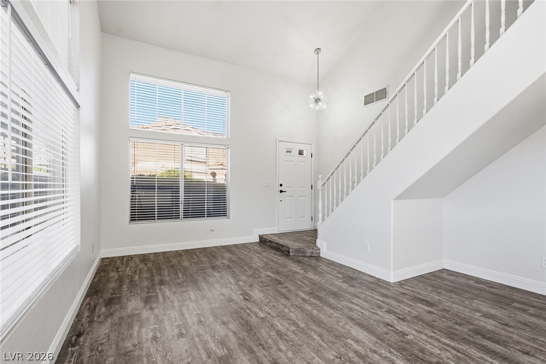 3303 Cheltenham Las Vegas NV 89129