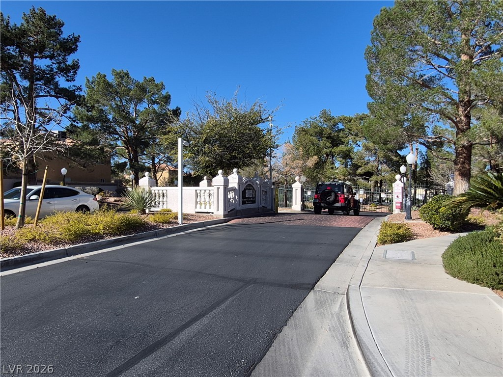 3303 Cheltenham Las Vegas NV 89129