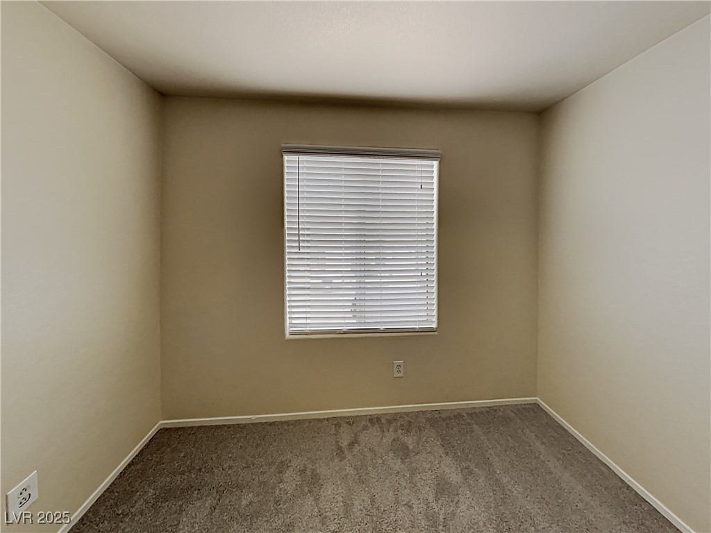 2132 Tierra Del Verde Street Las Vegas NV 89156