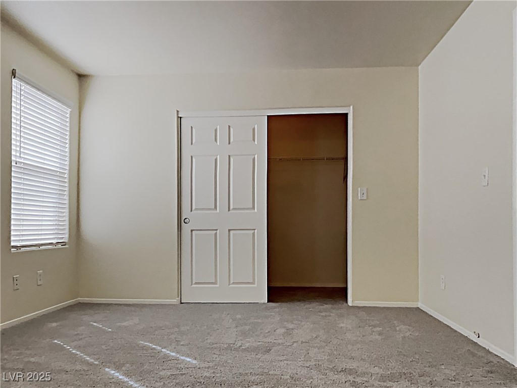 2132 Tierra Del Verde Street Las Vegas NV 89156