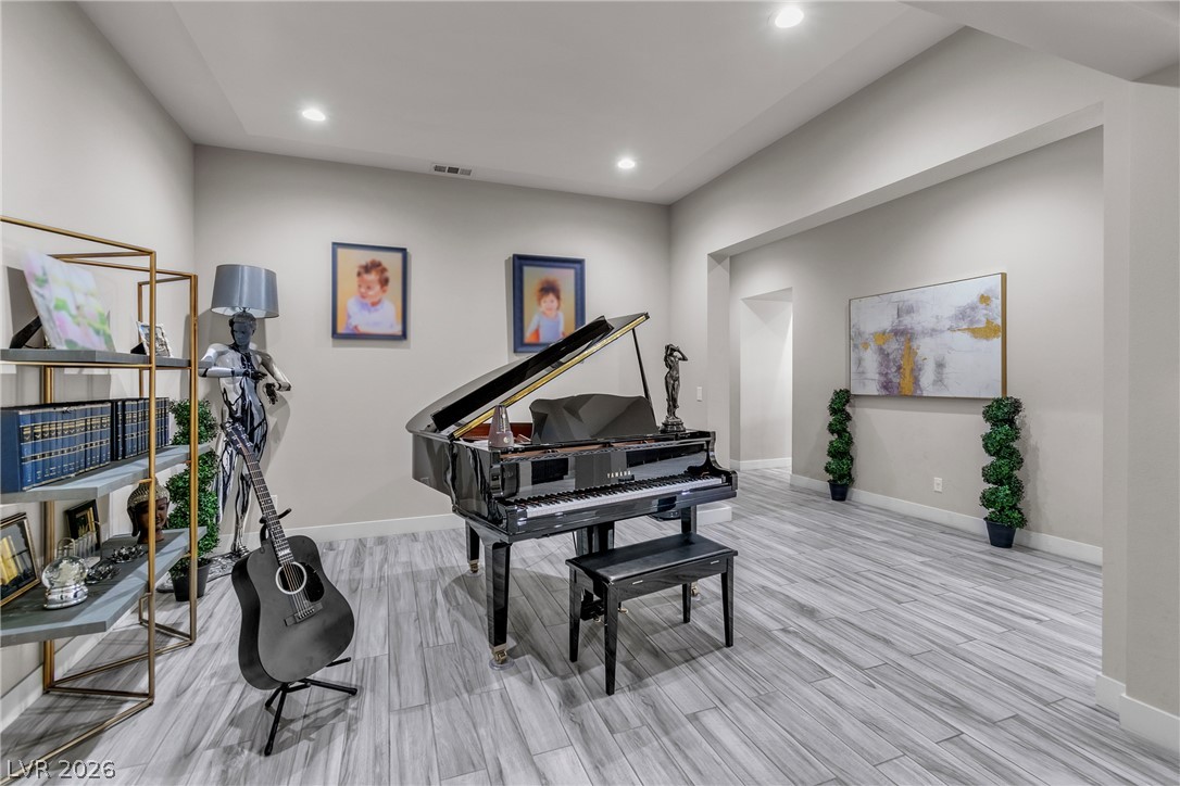 8233 Sweetwater Creek Way Las Vegas NV 89113
