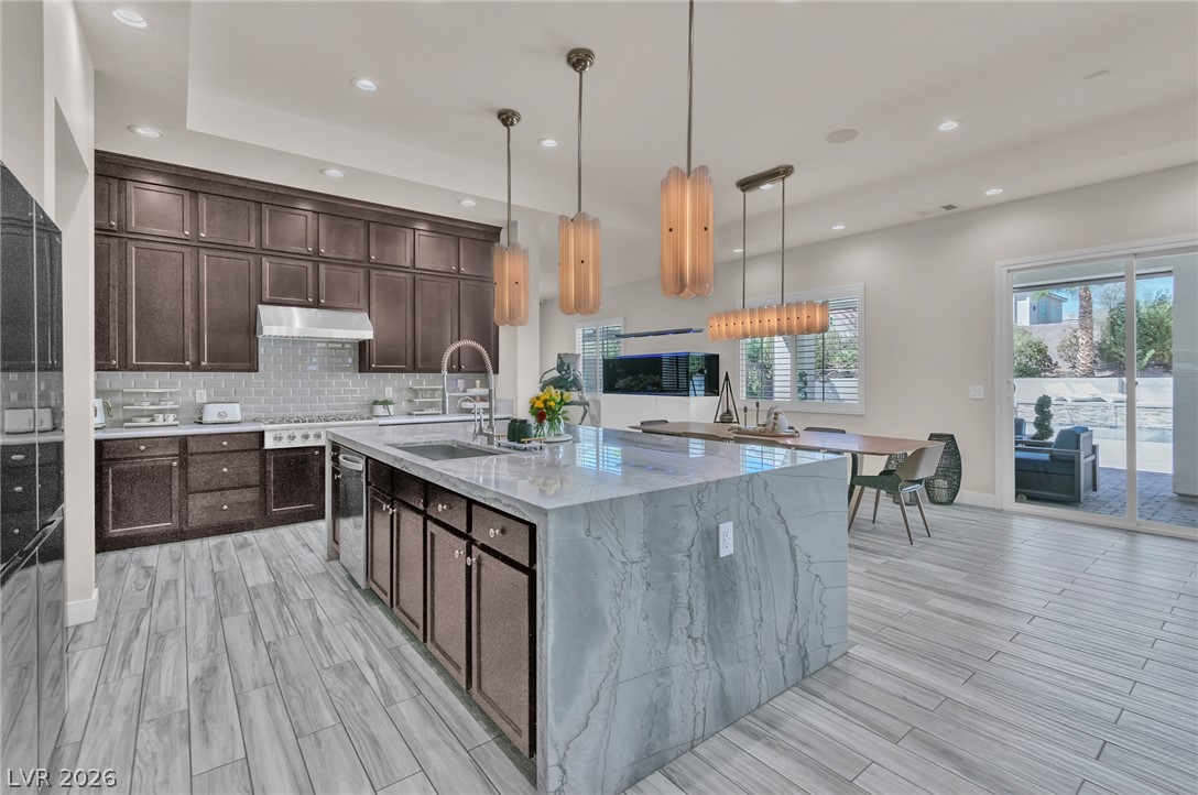 8233 Sweetwater Creek Way Las Vegas NV 89113