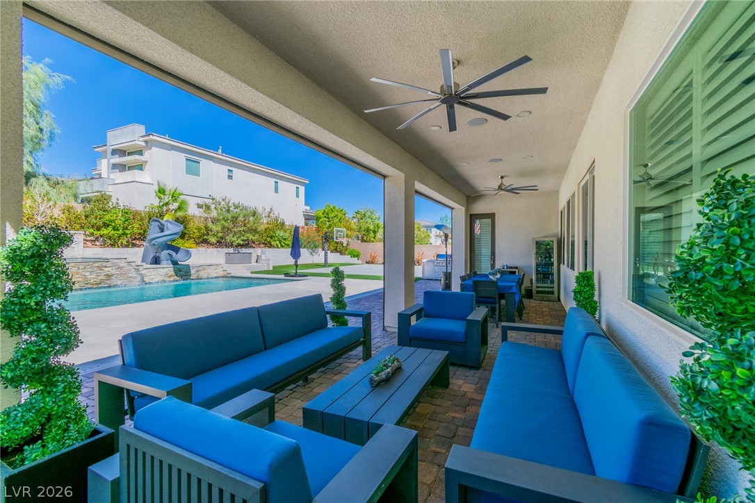 8233 Sweetwater Creek Way Las Vegas NV 89113