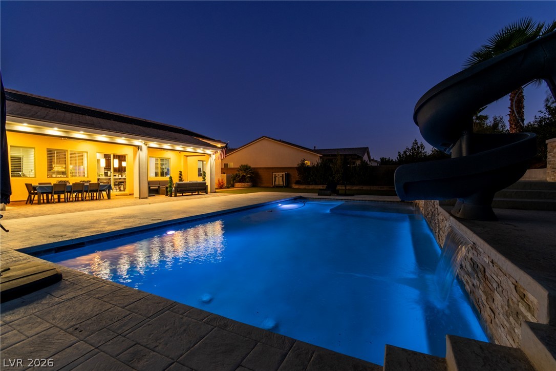 8233 Sweetwater Creek Way Las Vegas NV 89113