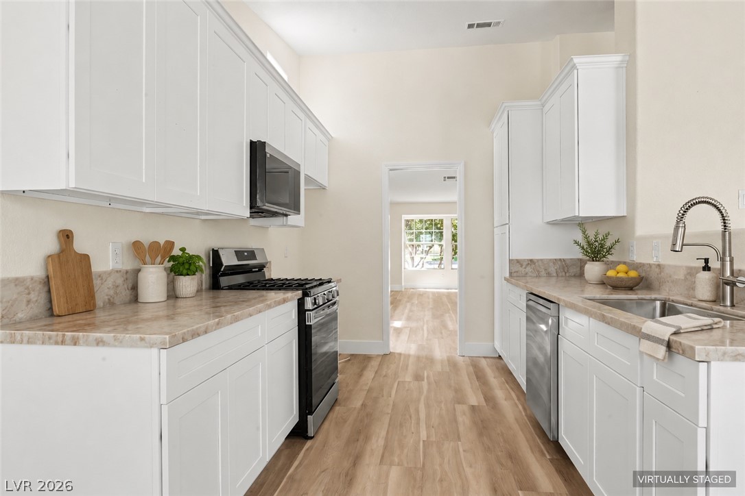 3912 Wide River Street Las Vegas NV 89130