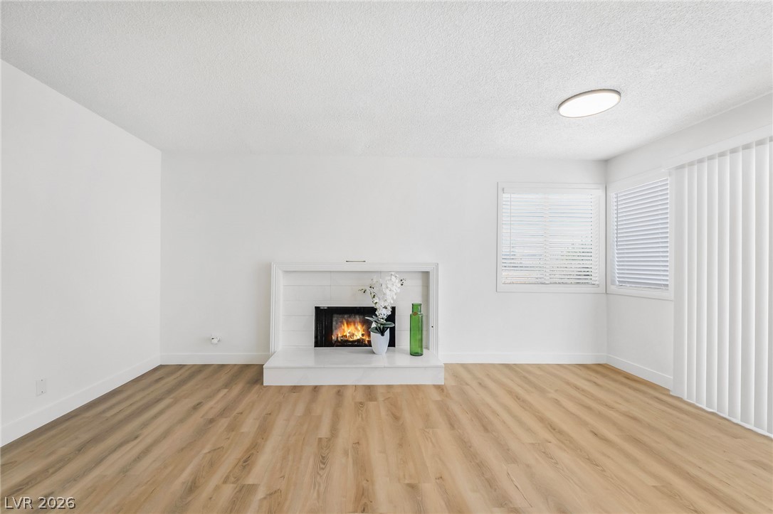 5009 Spencer Street D Las Vegas NV 89119