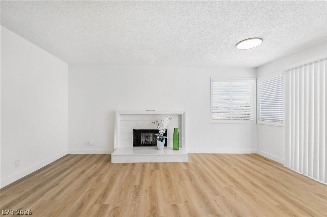 5009 Spencer Street D Las Vegas NV 89119