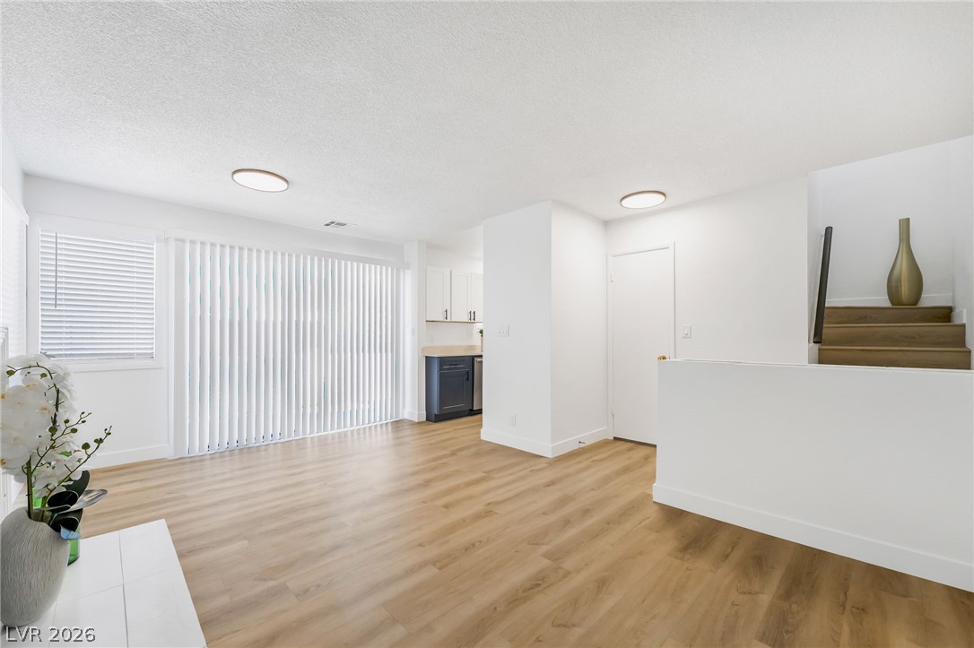 5009 Spencer Street D Las Vegas NV 89119