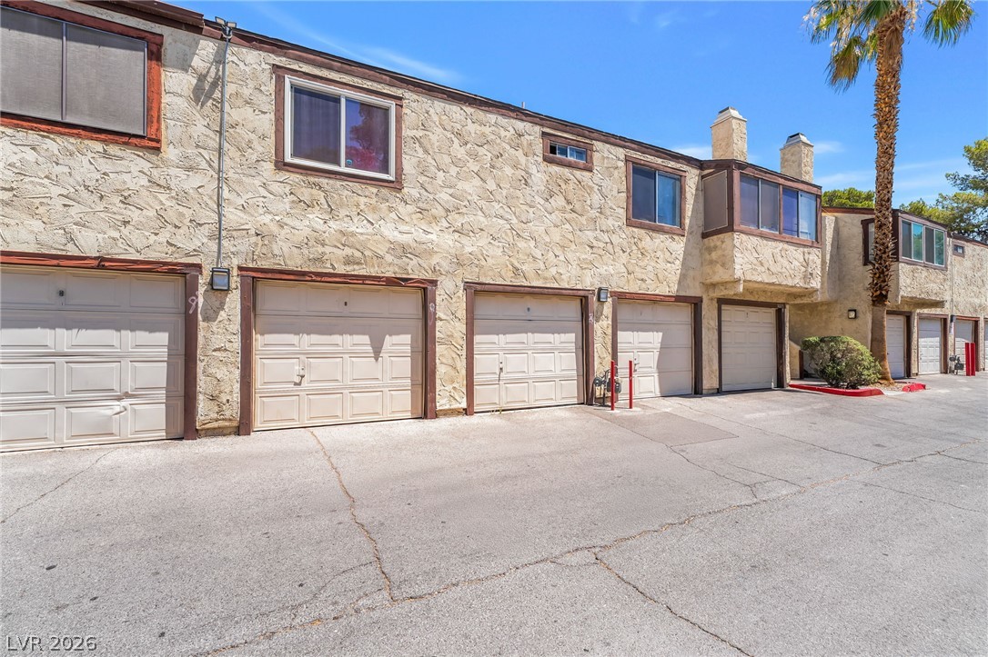 5009 Spencer Street D Las Vegas NV 89119