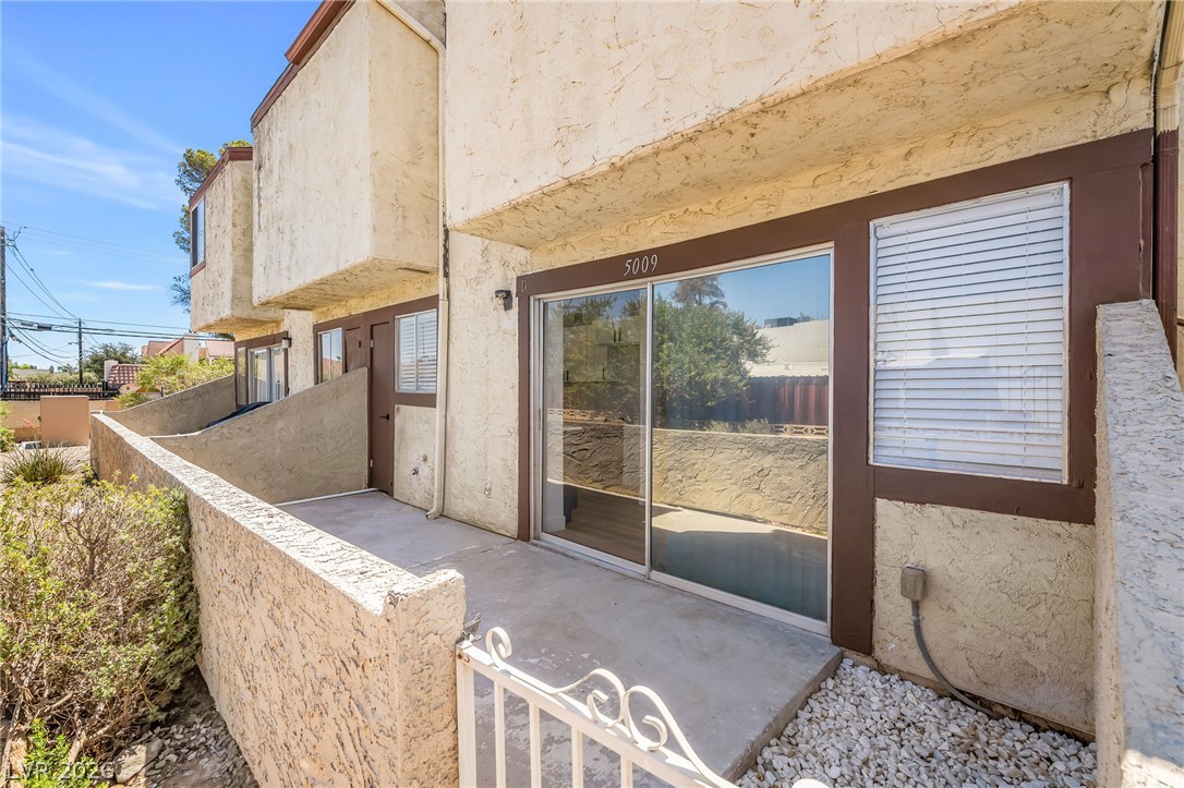 5009 Spencer Street D Las Vegas NV 89119