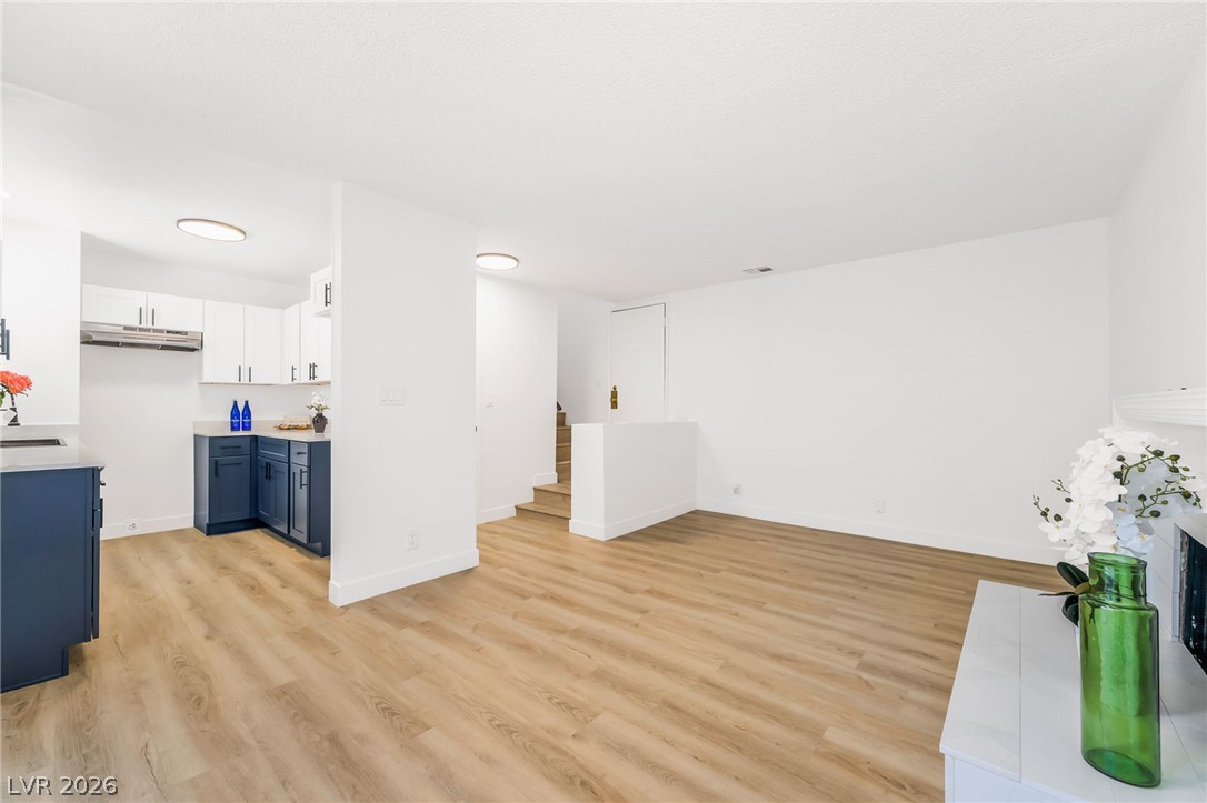 5009 Spencer Street D Las Vegas NV 89119