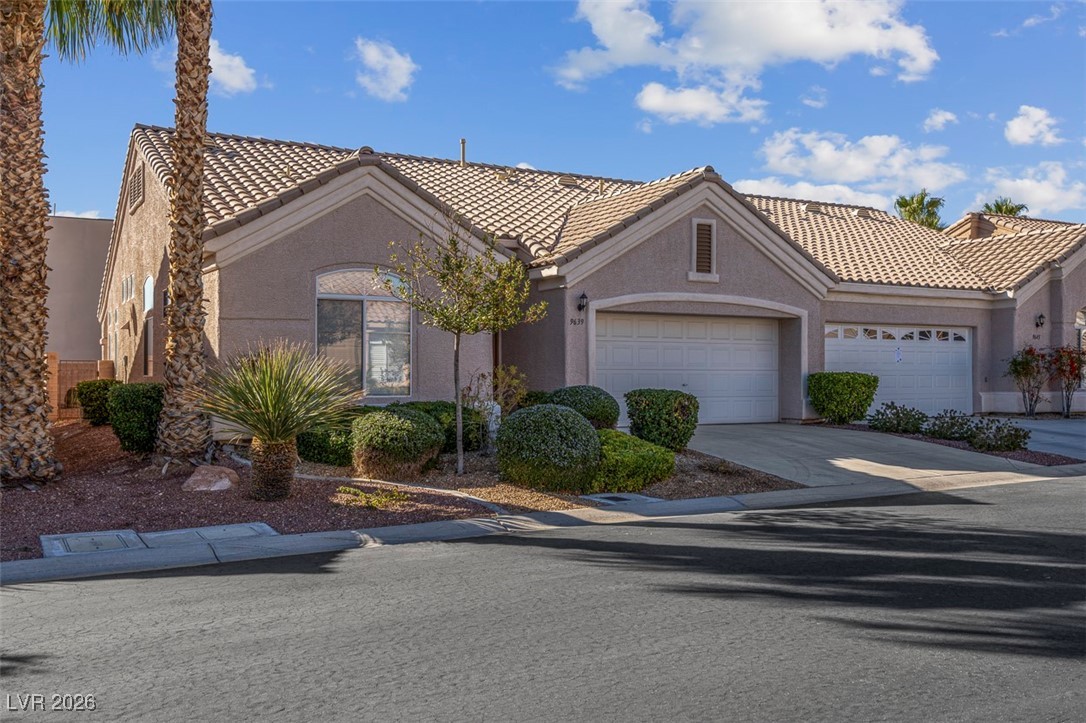 9639 Moonlit Sky Avenue Las Vegas NV 89147