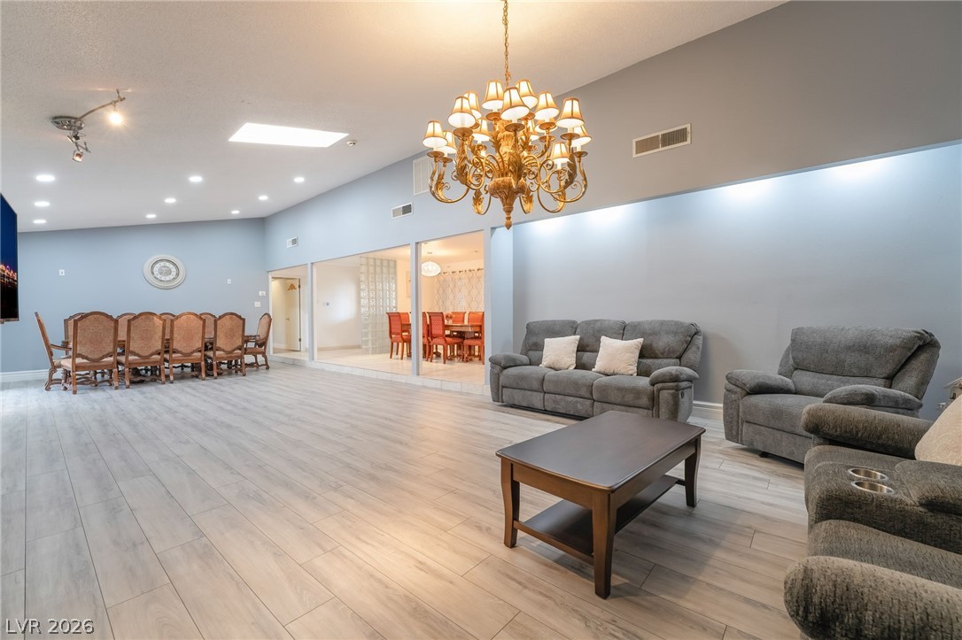 3829 Delaware Lane Las Vegas NV 89169