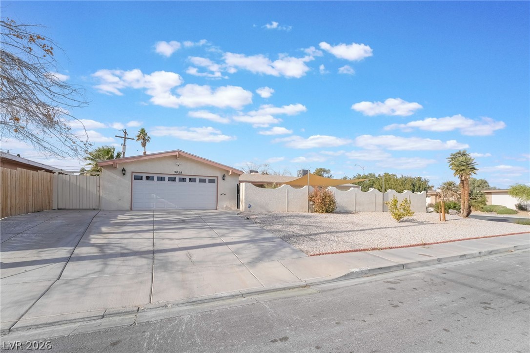 3829 Delaware Lane Las Vegas NV 89169