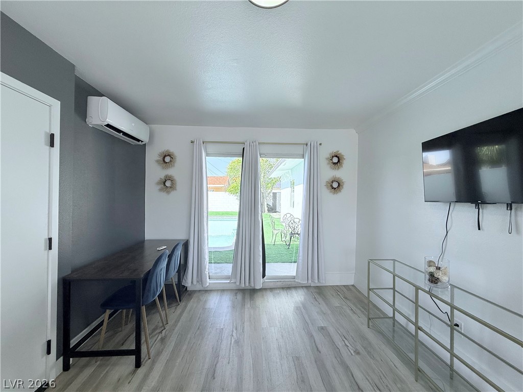 2013 Howard Avenue Las Vegas NV 89104