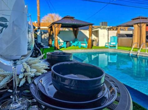 2013 Howard Avenue Las Vegas NV 89104