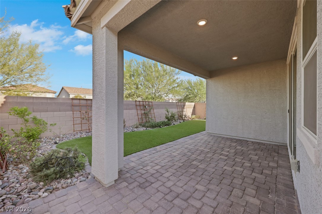 8948 Marigold Creek Street Las Vegas NV 89113